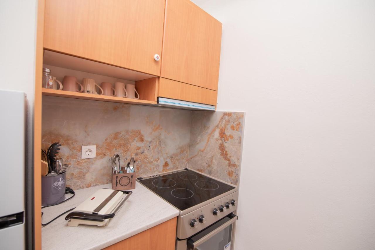 Tsaner Apartment And Rooms 马塔拉 外观 照片
