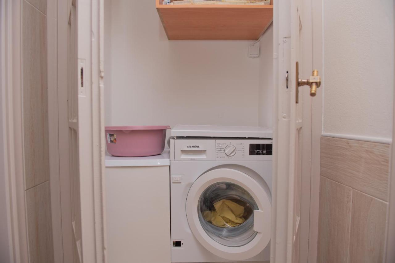 Tsaner Apartment And Rooms 马塔拉 外观 照片